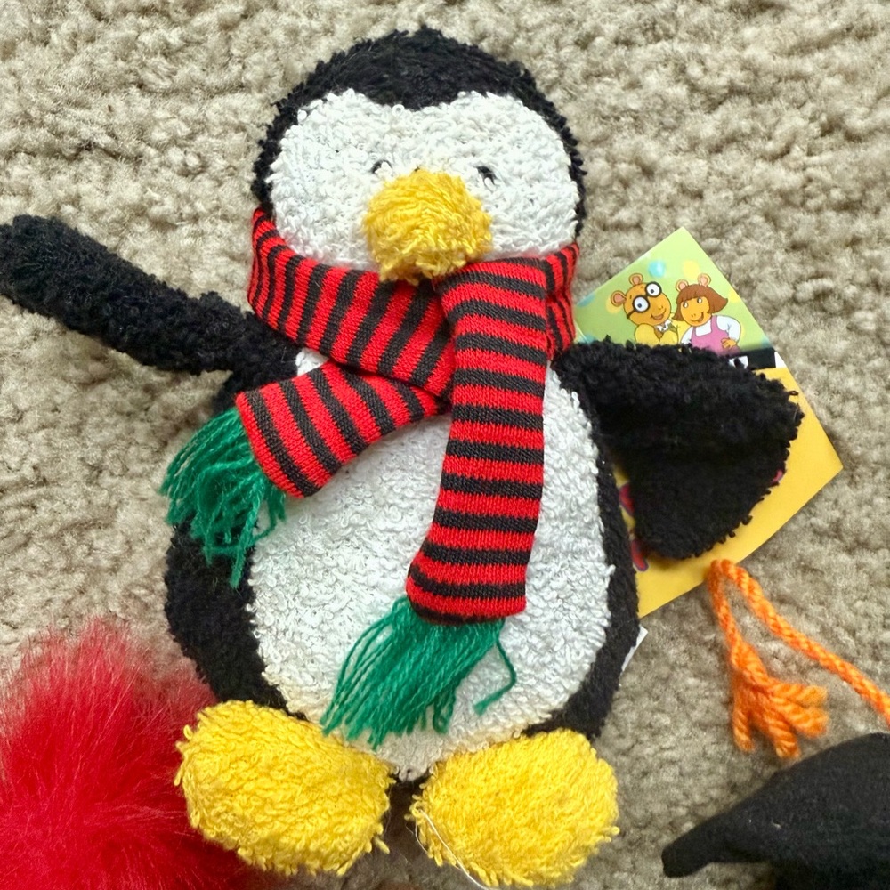 TY Beanie Babies NWT 4-Piece Plush Toys Set Owl, Ostrich, Mac Cardinal, Penguin - Picture 6 of 9